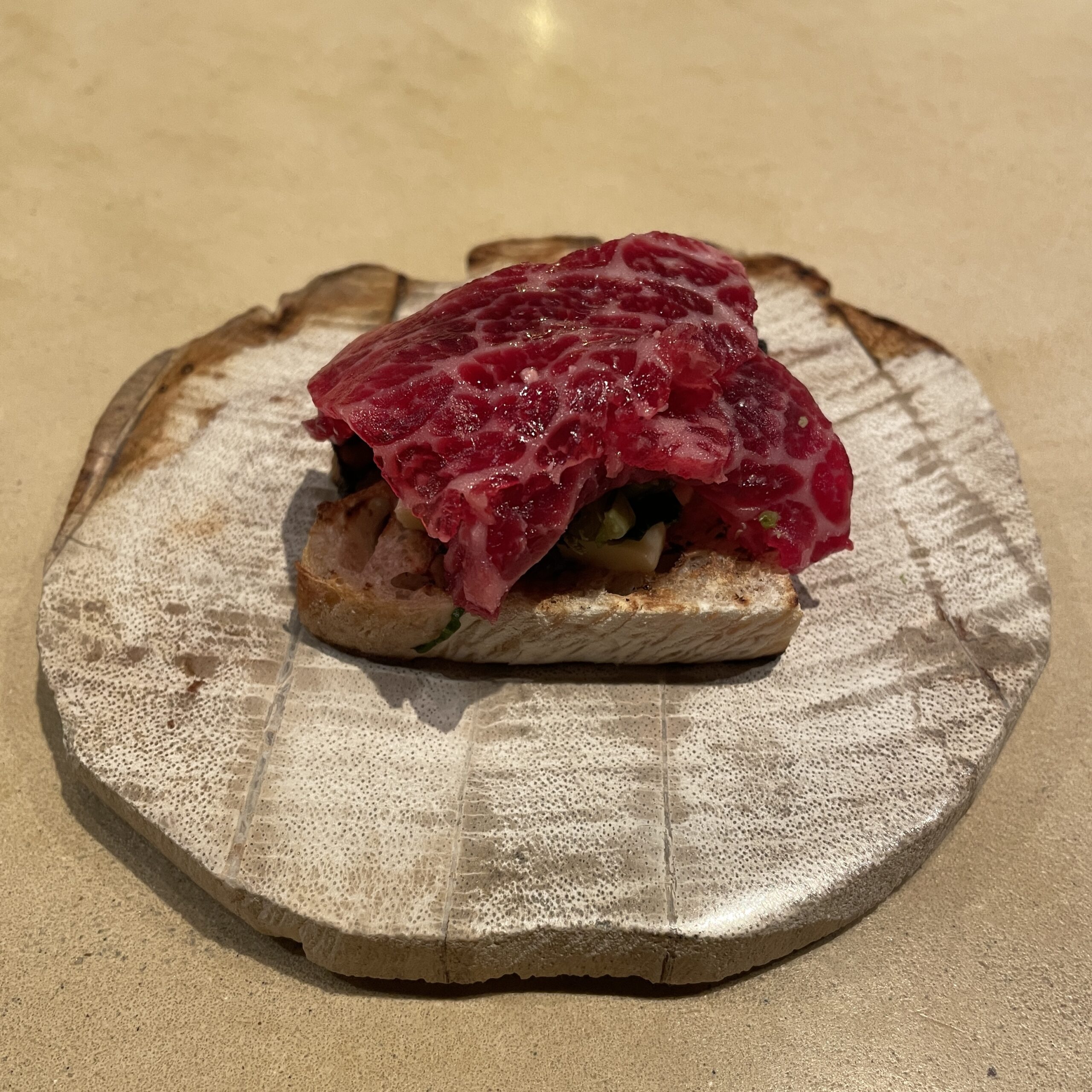 お肉のせトースト