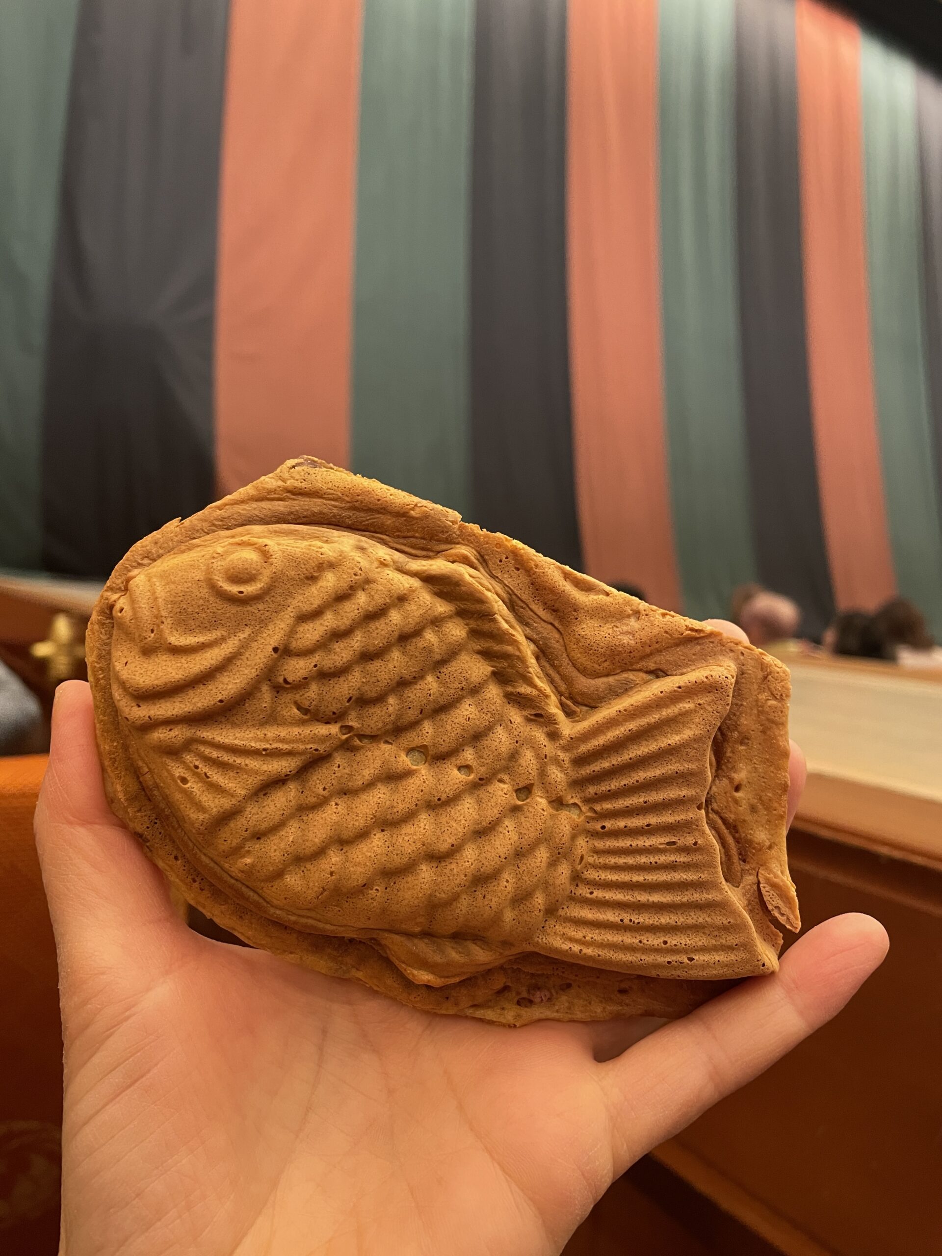 紅白餅入りのめでたい焼き