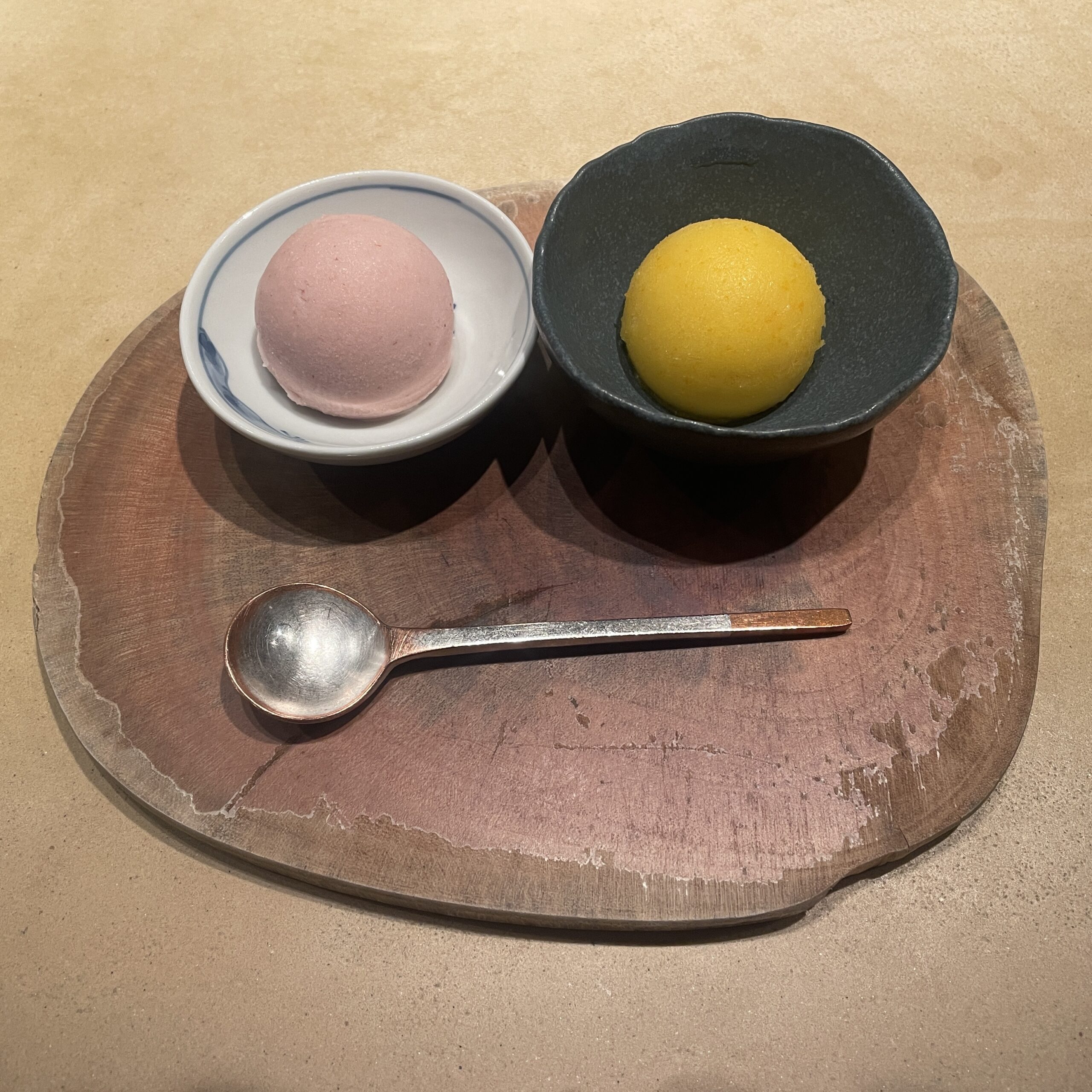 ピンクと黄色のソルベ