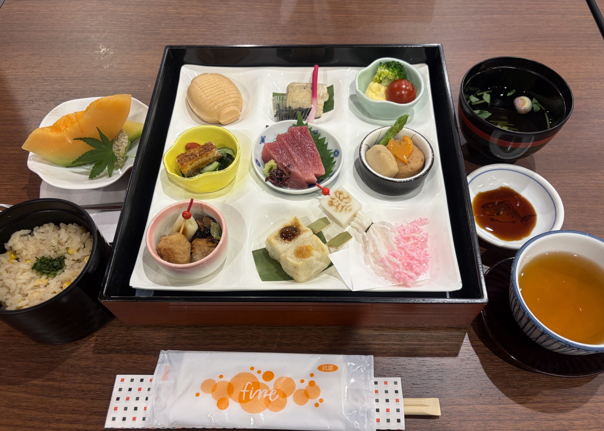 め組御膳の全体