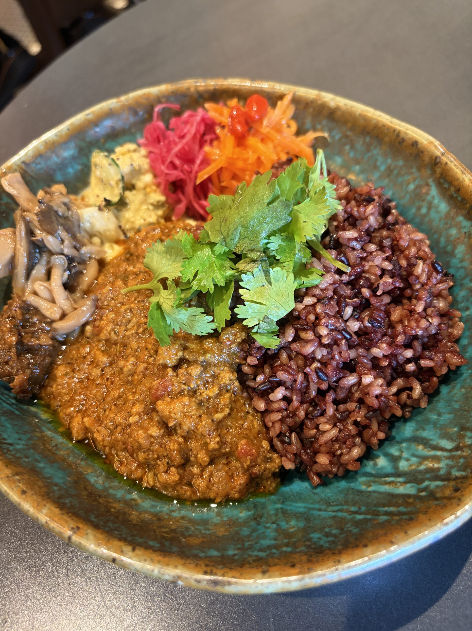 Yakuzen curry with all the side dishes